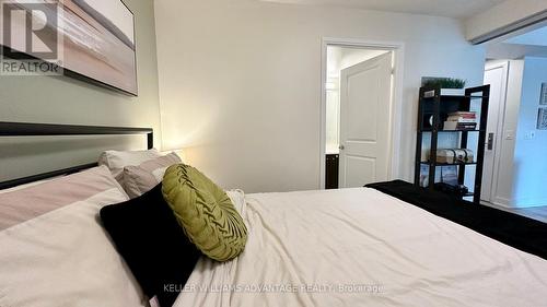 605 - 1 Scott Street, Toronto, ON - Indoor Photo Showing Bedroom