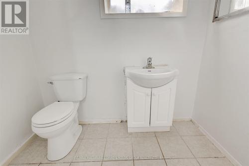 38 Ilfracombe Crescent, Toronto, ON - Indoor Photo Showing Bathroom