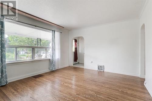 38 Ilfracombe Crescent, Toronto, ON - Indoor Photo Showing Other Room