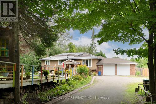 3180 Fleming Boulevard, Innisfil, ON - Outdoor