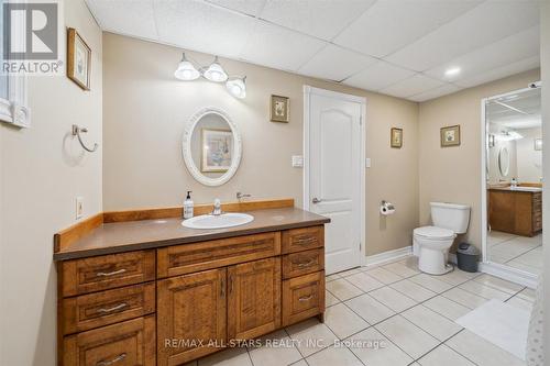 3180 Fleming Boulevard, Innisfil, ON - Indoor Photo Showing Bathroom