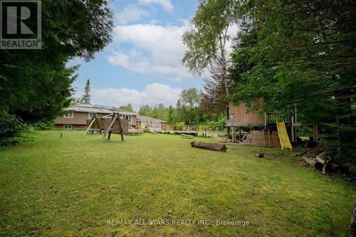 3180 Fleming Boulevard, Innisfil, ON - Outdoor