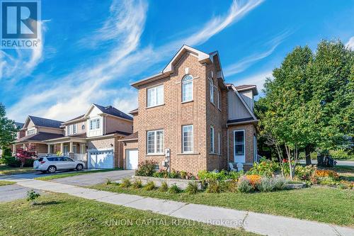 60 Nappa Street, Richmond Hill, ON - Outdoor With Facade