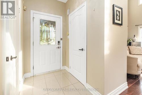 60 Nappa Street, Richmond Hill, ON - Indoor Photo Showing Other Room