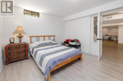 60 Nappa Street, Richmond Hill, ON - Indoor Photo Showing Bedroom