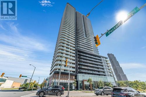 2801 - 7895 Jane Street, Vaughan, ON - Outdoor With Facade