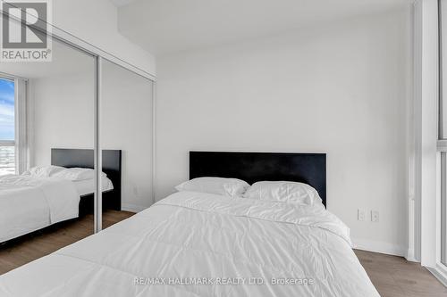 2801 - 7895 Jane Street, Vaughan, ON - Indoor Photo Showing Bedroom