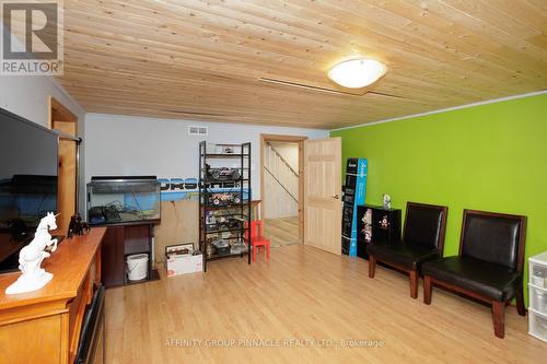 291 Angeline Street N, Kawartha Lakes (Lindsay), ON - Indoor