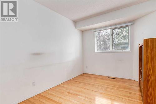 89 Riverview Point Se, Calgary, AB - Indoor Photo Showing Other Room