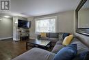 4804 Worcester Drive Sw, Calgary, AB  - Indoor Photo Showing Living Room 