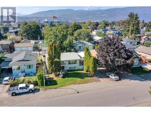 2262 Aberdeen Street N, Kelowna, BC - Outdoor With View