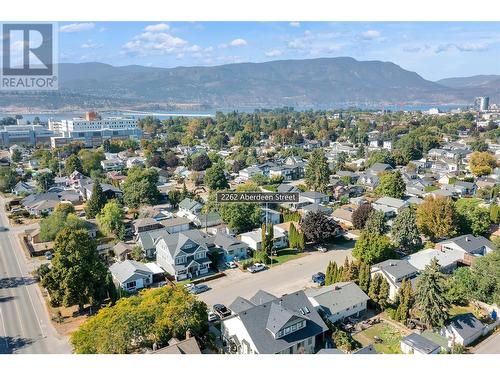 2262 Aberdeen Street N, Kelowna, BC - Outdoor With View