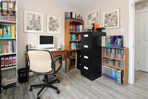 27 Spruce Drive, Salmon River, NS - Indoor Photo Showing Office