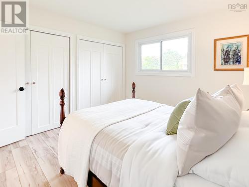 6068 12 Highway, North Alton, NS - Indoor Photo Showing Bedroom