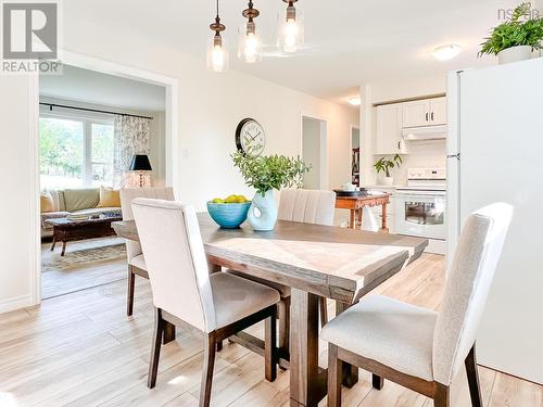 6068 12 Highway, North Alton, NS - Indoor Photo Showing Dining Room