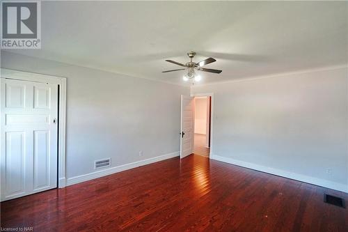 27 Barton Street, St. Catharines, ON - Indoor Photo Showing Other Room