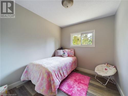 640 Barnes Avenue, Saugeen Shores, ON - Indoor Photo Showing Bedroom