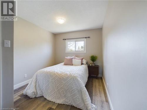 640 Barnes Avenue, Saugeen Shores, ON - Indoor Photo Showing Bedroom