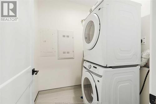 755 Grand Marais Unit# 201, Windsor, ON - Indoor Photo Showing Laundry Room