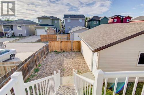 572 Sunridge Crescent W, Lethbridge, AB - Outdoor With Exterior