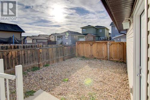 572 Sunridge Crescent W, Lethbridge, AB - Outdoor