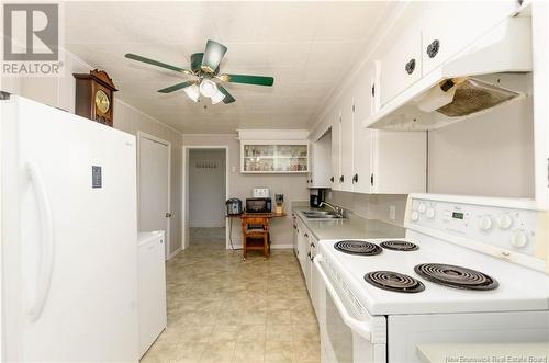 1093 Route 133, Grand-Barachois, NB - Indoor Photo Showing Kitchen With Double Sink