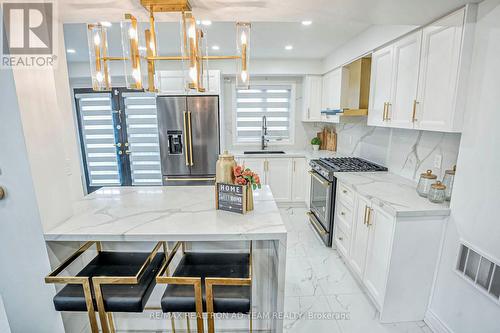 10 Tozer Crescent, Ajax, ON - Indoor Photo Showing Kitchen With Stainless Steel Kitchen With Upgraded Kitchen