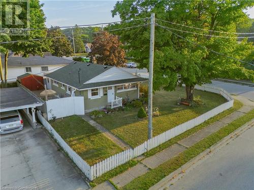 33 3 Avenue, Cambridge, ON - Outdoor