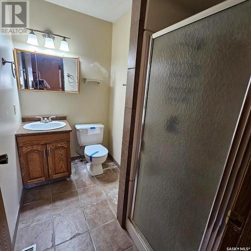 761 3Rd Street W, Unity, SK - Indoor Photo Showing Bathroom