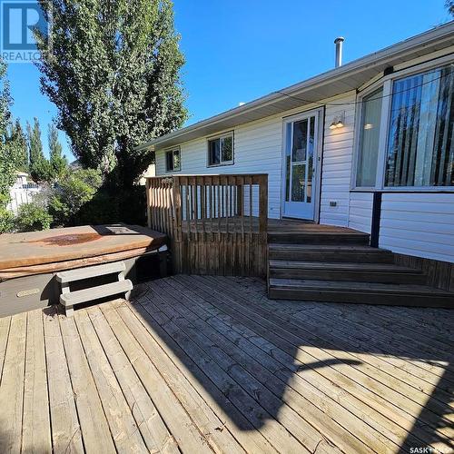 761 3Rd Street W, Unity, SK - Outdoor With Deck Patio Veranda