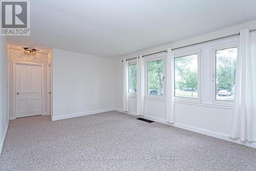 2285 Fassel Avenue, Burlington, ON - Indoor Photo Showing Other Room