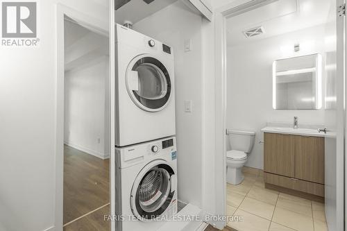 102 - 90 Canon Jackson Drive, Toronto, ON - Indoor Photo Showing Laundry Room