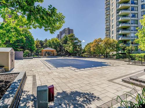 1201-1101 Steeles Ave W, Toronto, ON - Outdoor