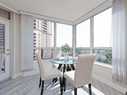 814-10 Northtown Way, Toronto, ON - Indoor Photo Showing Dining Room