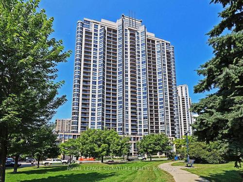 814-10 Northtown Way, Toronto, ON - Outdoor With Facade