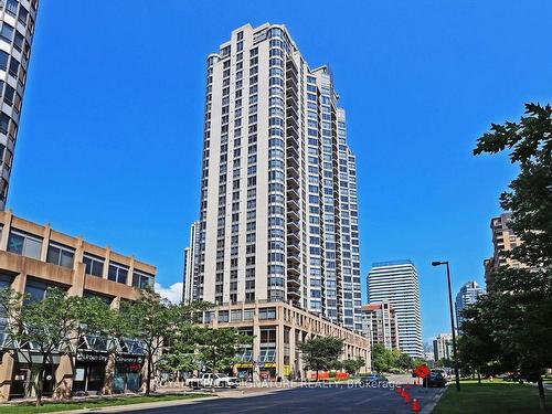 814-10 Northtown Way, Toronto, ON - Outdoor With Facade