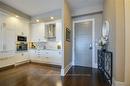 4802-300 Front St W, Toronto, ON  - Indoor Photo Showing Kitchen 