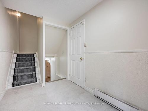 23-21 Rockwood Dr, Toronto, ON - Indoor Photo Showing Other Room