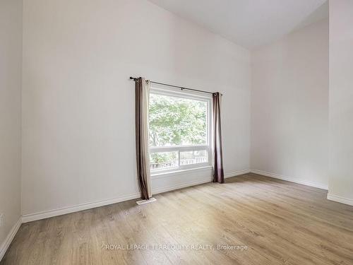 23-21 Rockwood Dr, Toronto, ON - Indoor Photo Showing Other Room