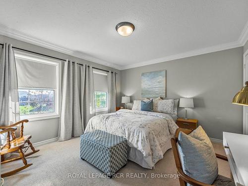 713094 1St Line, Mono, ON - Indoor Photo Showing Bedroom