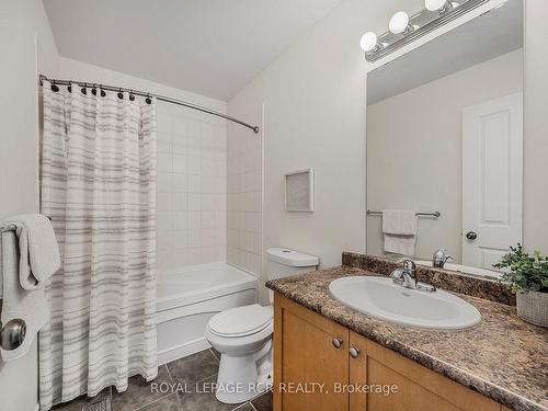 713094 1St Line, Mono, ON - Indoor Photo Showing Bathroom