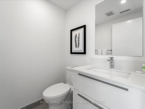 37 Rockmount Cres, Gravenhurst, ON - Indoor Photo Showing Bathroom