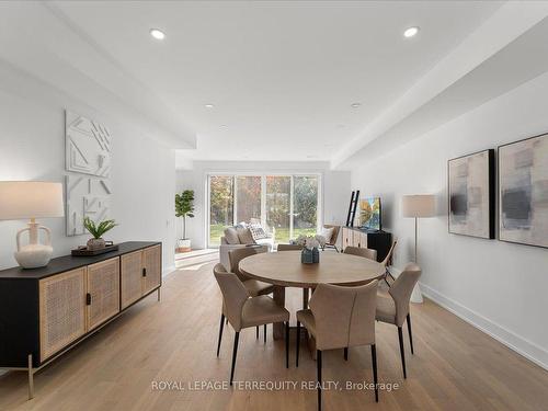 37 Rockmount Cres, Gravenhurst, ON - Indoor Photo Showing Dining Room