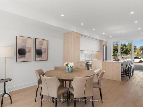 37 Rockmount Cres, Gravenhurst, ON - Indoor Photo Showing Dining Room