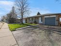 Lower-1506 Queens Blvd, Kitchener, ON  - Outdoor With Facade 