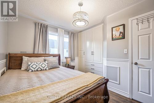 68 Sugarhill Drive, Brampton, ON - Indoor Photo Showing Bedroom