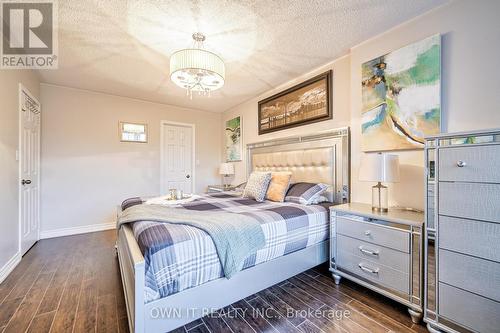 68 Sugarhill Drive, Brampton, ON - Indoor Photo Showing Bedroom