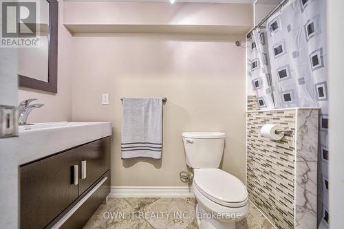 68 Sugarhill Drive, Brampton, ON - Indoor Photo Showing Bathroom