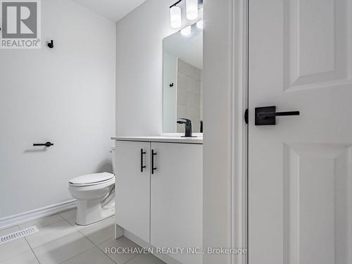 23 Sentinel Lane, Hamilton, ON - Indoor Photo Showing Bathroom