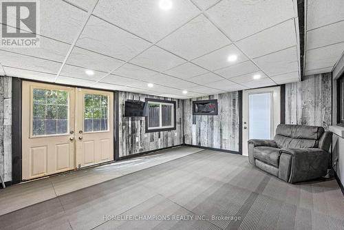 26 Cartier Crescent, Toronto, ON - Indoor Photo Showing Other Room